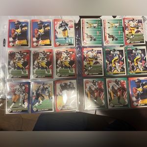 Random Lot of Pittsburgh Steelers score 91 cards.